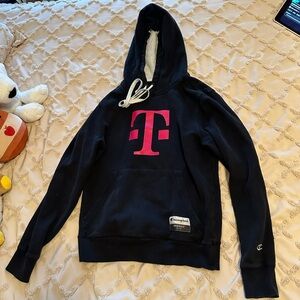 T-Mobile champion black hoodie jacket with magenta T size Small